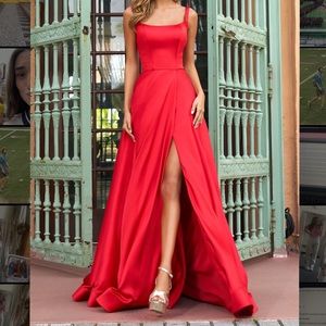 Brand New Sherri Hill Ballgown